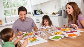 فوائد اجتماع الأسرة على مائدة الطعام