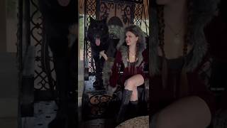 Red riding hood and her big black wolf🐺❤️ #redridinghood #halloween #wolf #animals #costume