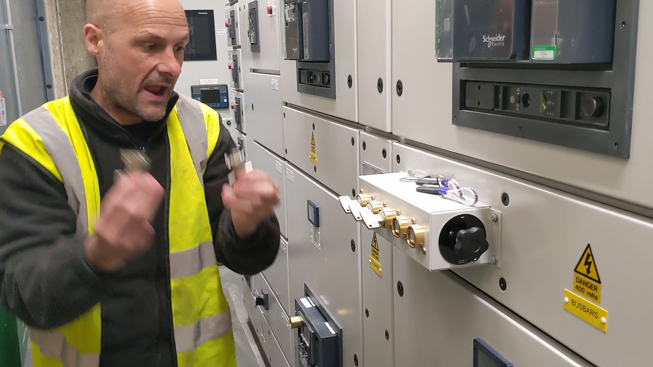 Castell Operation W6834