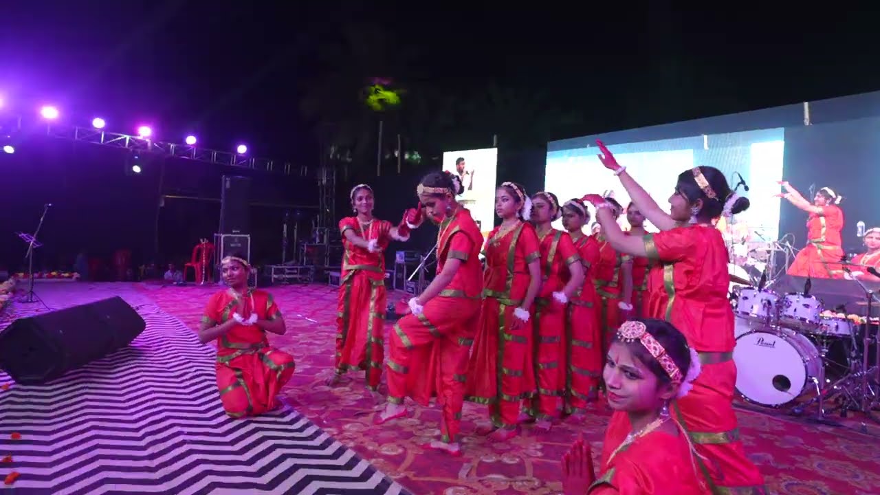 Modern Bharatnatyam Dance and Prayer