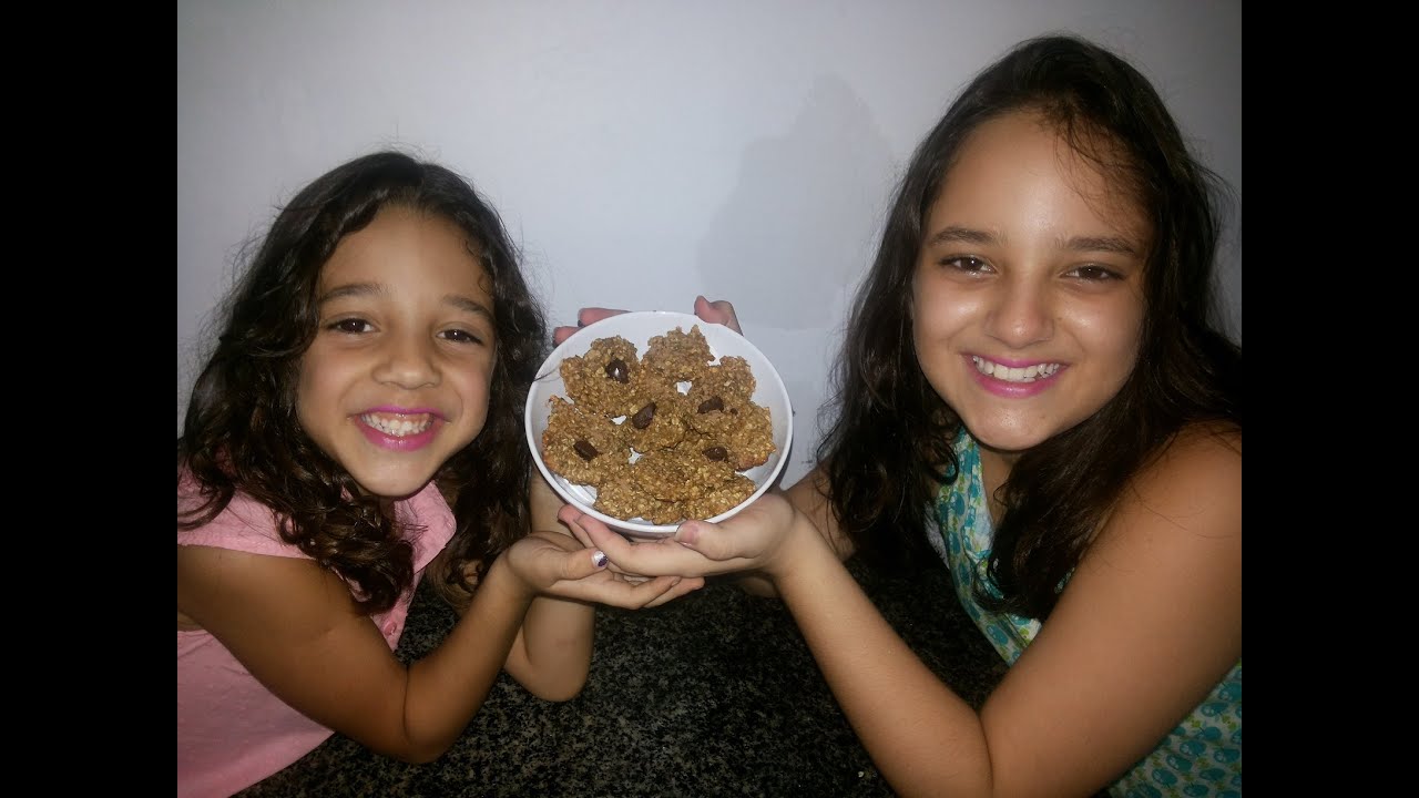 COOKIE DE BANANA E AVEIA - RECEITA FÁCIL 3