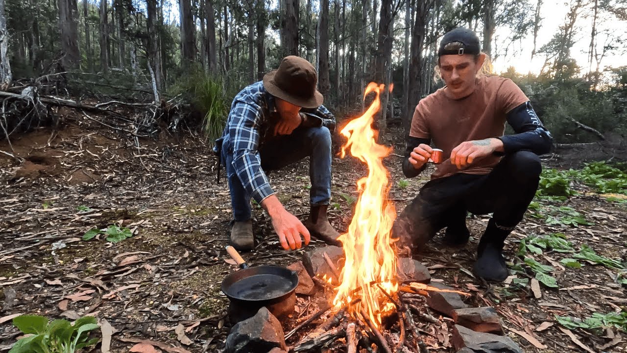 Camping, Gold Prospecting & Searching old Mine Sites