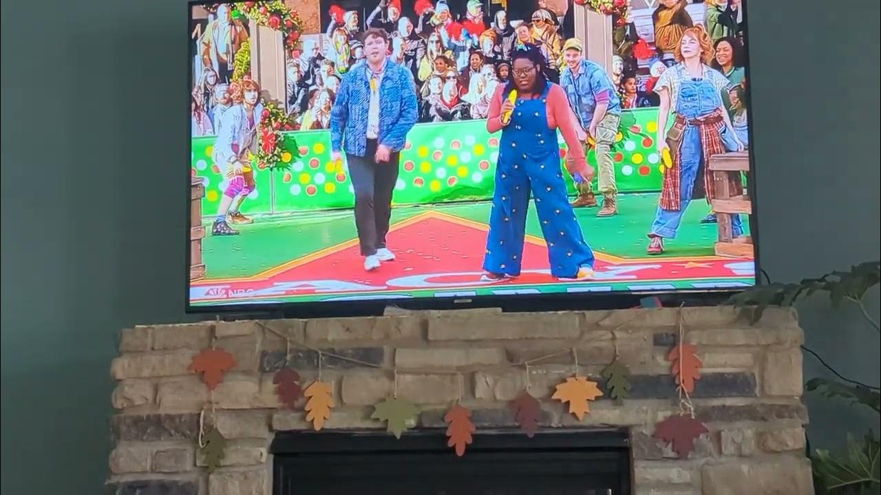 Macy's Thanksgiving Day Parade CORN! 🌽 YouTube