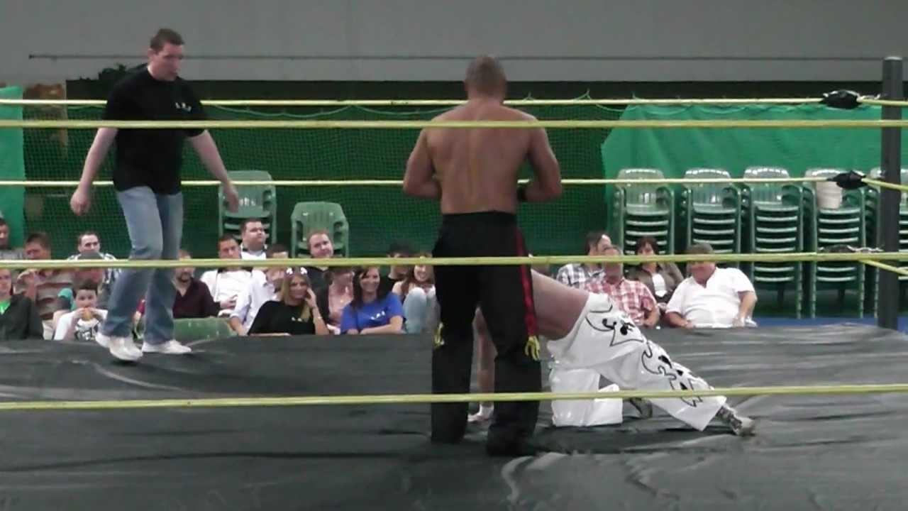 EWS Wrestling Diablo vs. xxx