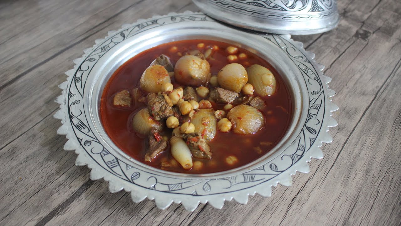 KIŞ AYLARININ İLACI NEFİS BİR SOĞAN YAHNİ TARİFİ