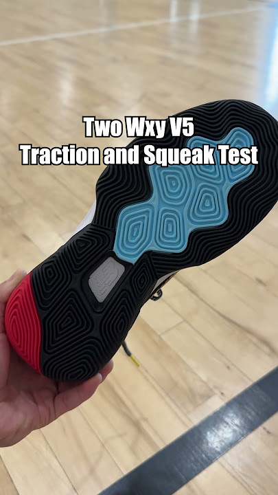 NEW BALANCE TWO WXY V5 Traction and Squeak Test #newbalancehoops