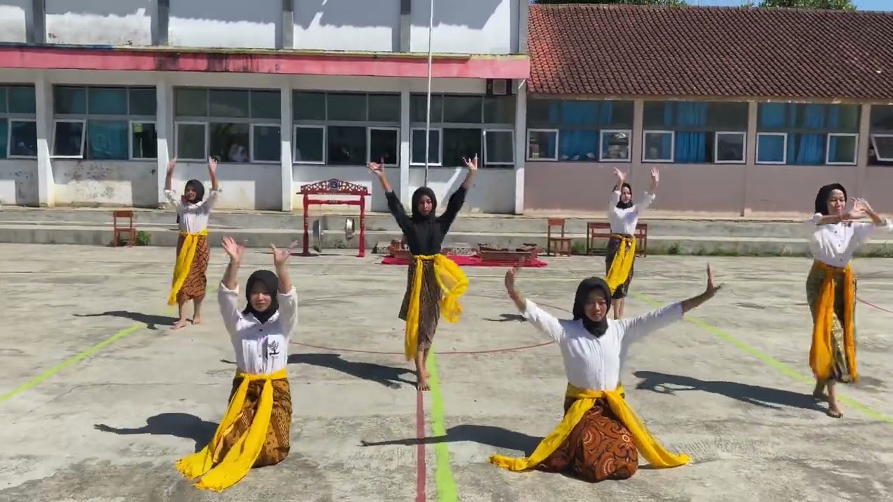 Tari Sampurasun (Ekskul Naratari)