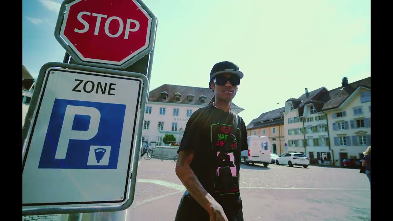 Watch Slow Mike - Primavera on YouTube Watch Slow Mike - Primavera on YouTube