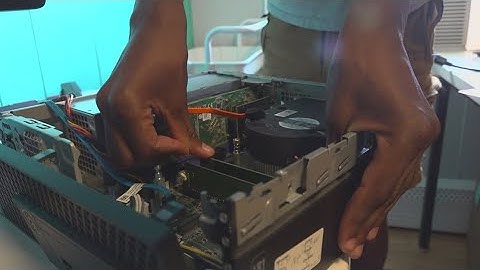 Young Mainers are learning to build their own computers from scratch