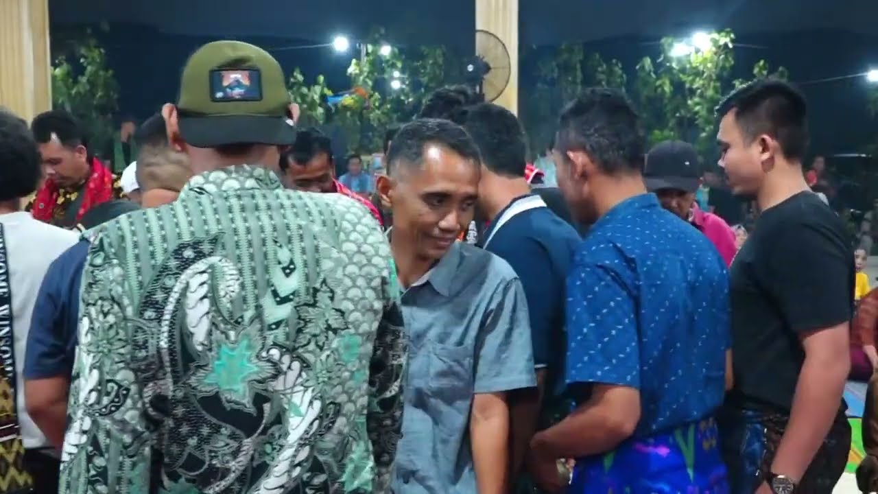 PANGGUNG SUKUT SI SEREH PERJABUN ROY TARIGAN & KRIS NATALIA BR SEMBIRING