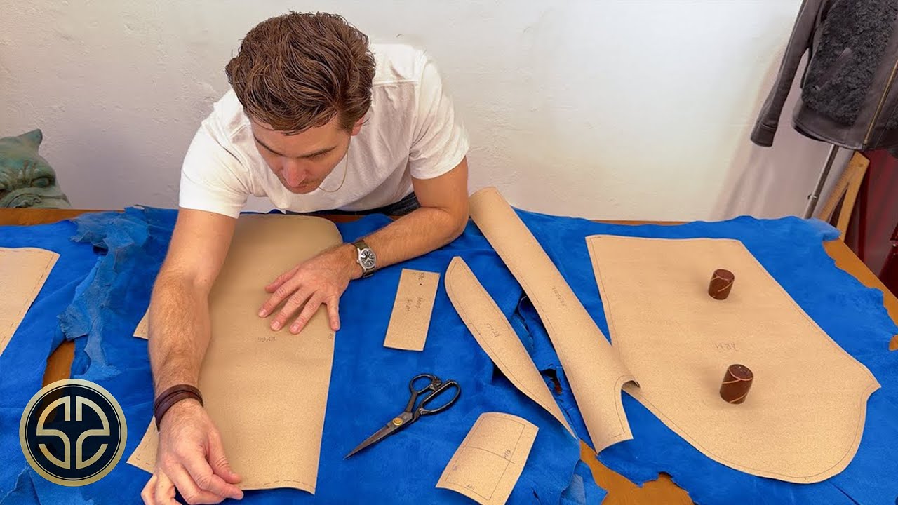 Я сшила куртку-коллаж из синей замши.