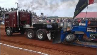 PEI Truck & Tractor Pulls 2016 Semi Trucks