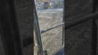 Cat 988h loading hitachi eh750-3