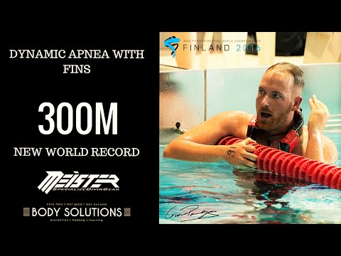 freediving techniques 300M UNDERWATER SWIM ON A SINGLE BREATH | FREEDIVING WORLD RECORD BY GIORGOS PANAGIOTAKIS