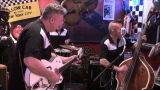 Video thumbnail of "Black Cat Trio '' guitar boogie shuffle ''   @ Rockwell's Diner Runcorn"