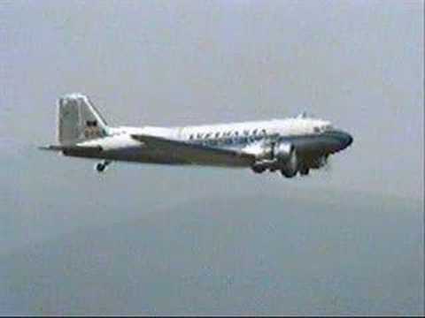Flying RC-Legends - Gietz' Lufthansa DC-3 - 1989, Pt1 - YouTube