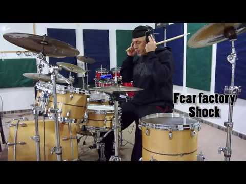 12 Metal drum covers Temporada 1