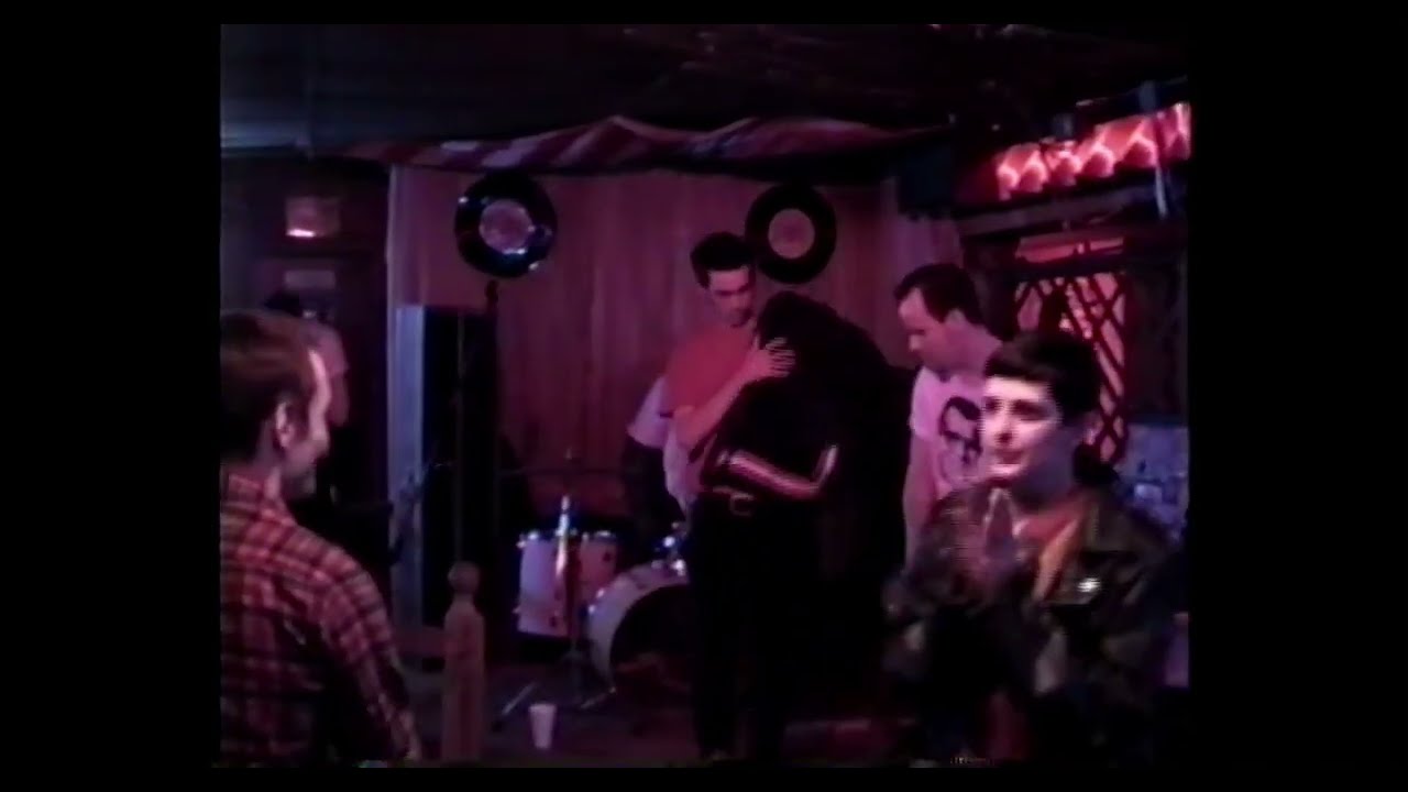 Смотреть «Meat "John Henry" Live Jan. 1994» на YouTube Смотреть «Meat "John Henry" Live Jan. 1994» на YouTube