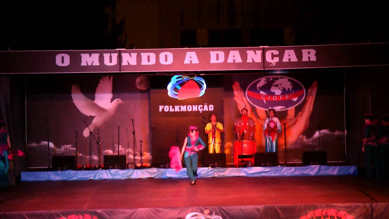 Chinese folk dance: Huaishui Love and Bending Orchids folcloristico sinonimo