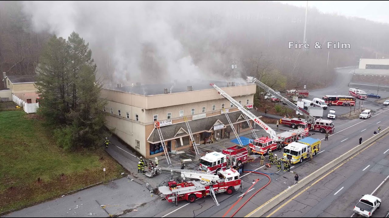 Commercial Building Fire - Pottsville, Pa. - 04/14/2021