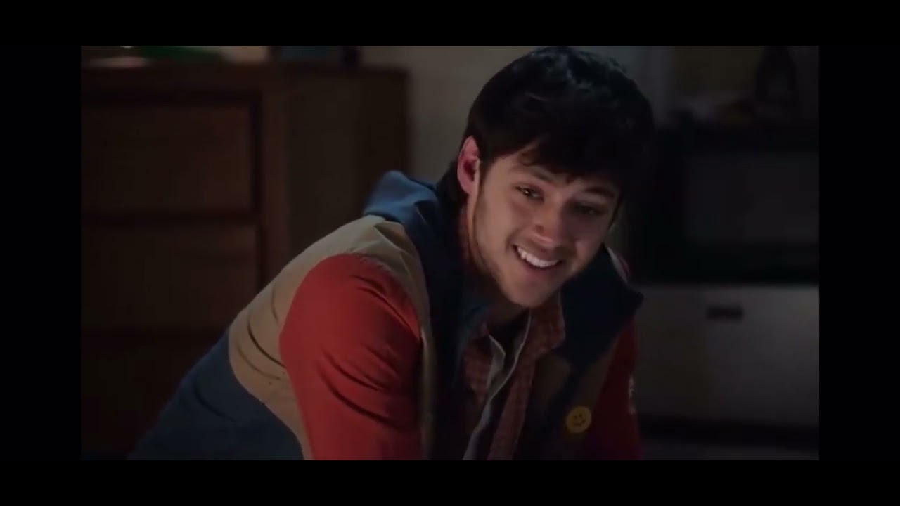 Ricky visits EJ (his brother) at college (HSMTMTS)