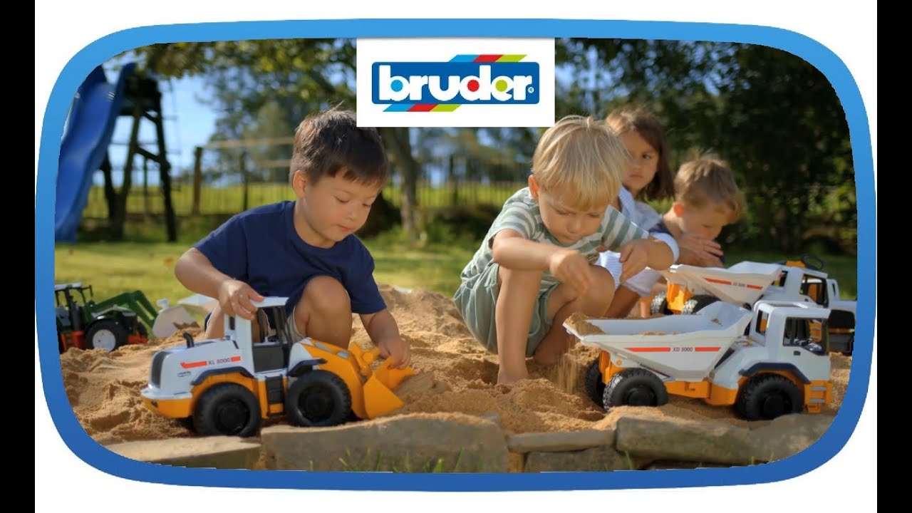 ROADMAX Excavator – Bruder – Bruder Toy Shop
