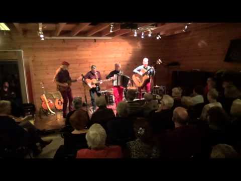 Kerst & Co in Piano Technica Beegden 19-12-2014  10e lied