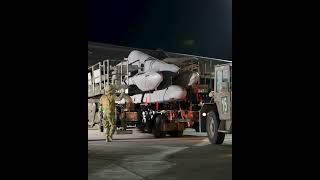 Loading AGM-86 ALCMs onto B-52H 🚀💣