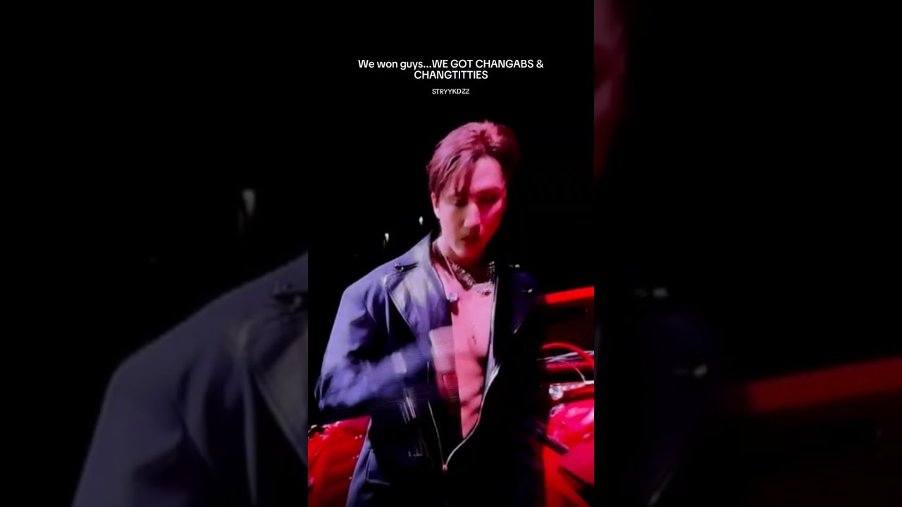 JUST ONE BITE I BEGGGGG 