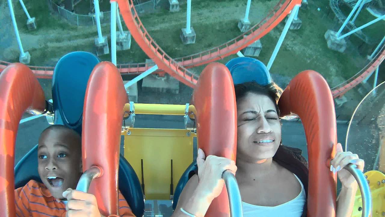 CAROWINDS SLING SHOT RIDE YouTube