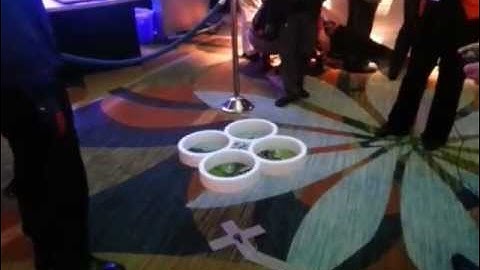 Quadcóptero Renesas com RX62T na DEVCON 2012