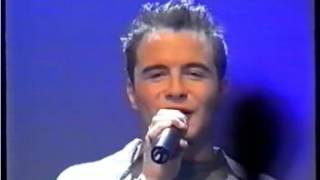 Download Lagu WESTLIFE   INTERVIEW \u0026 FOOL AGAIN TOTP GERMANY 2000 MP3