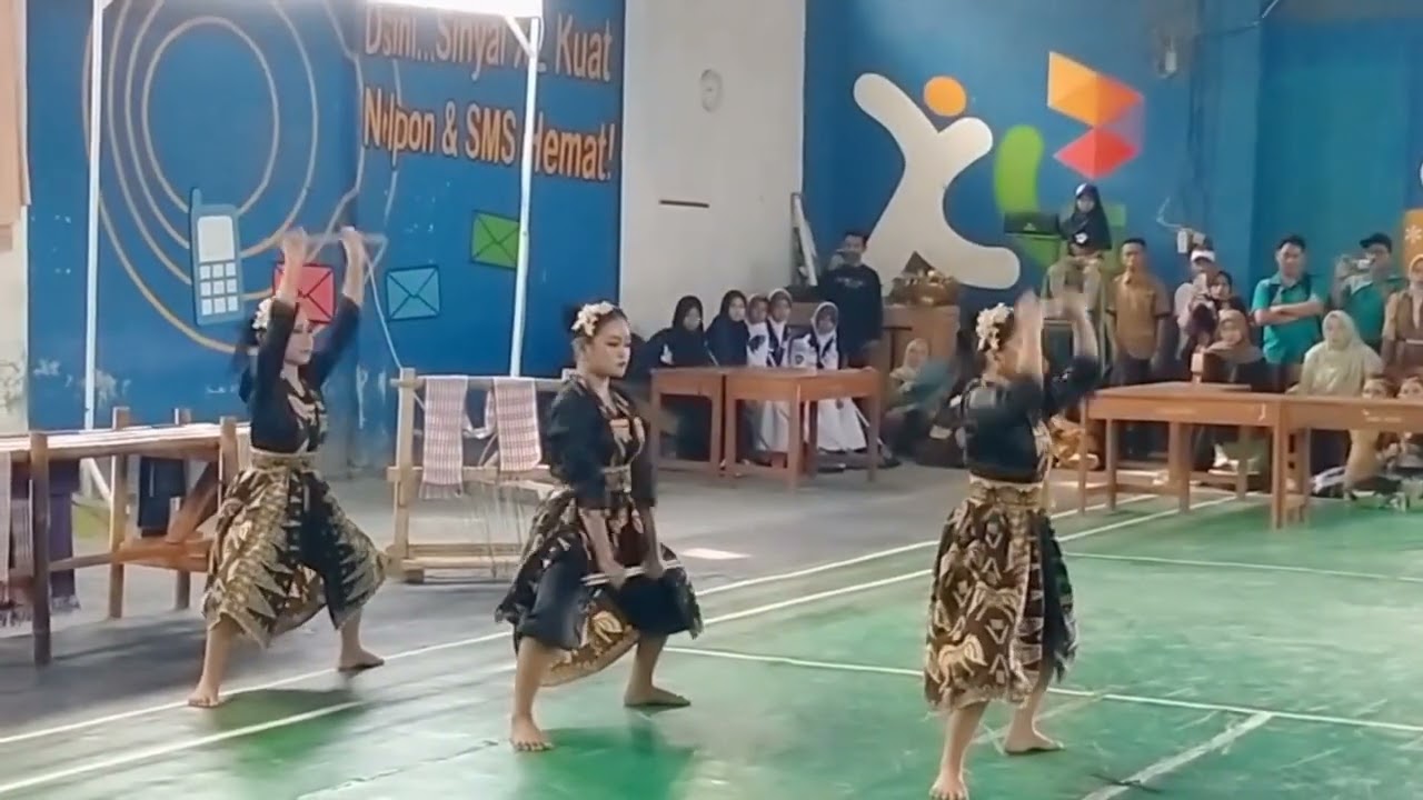 Tari Tenun Ti Baduy - SMPN 2 Cimarga - FLS2N SMP Kabupaten Lebak 2023