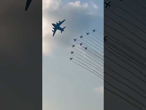 Indian Air Force air show🇮🇳 #airshowphotography #airforceday2022 #viralvideo