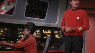 Star Trek - I Have to Get to the Bridge!