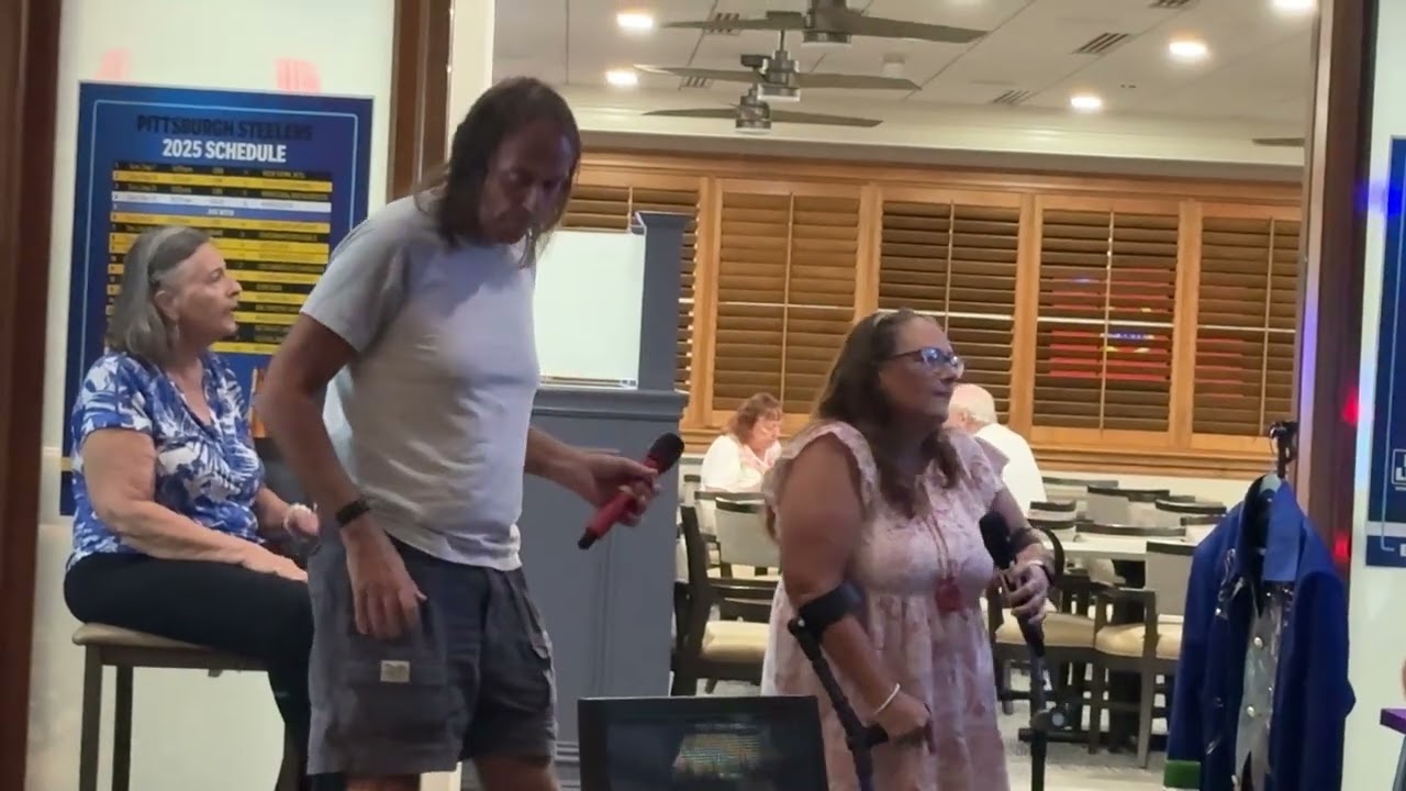 Daniel Singing with Jan