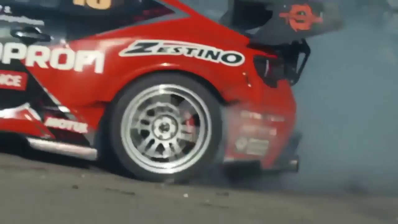 Weird, Funny and Whatever #63 - Parkour SLEEP?