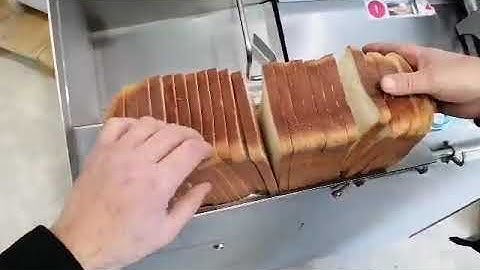 Treif bread slicer with adjustable width