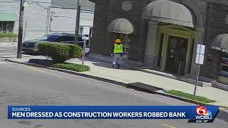 Two dressed as construction workers sought in New Orleans bank robbery, sources say