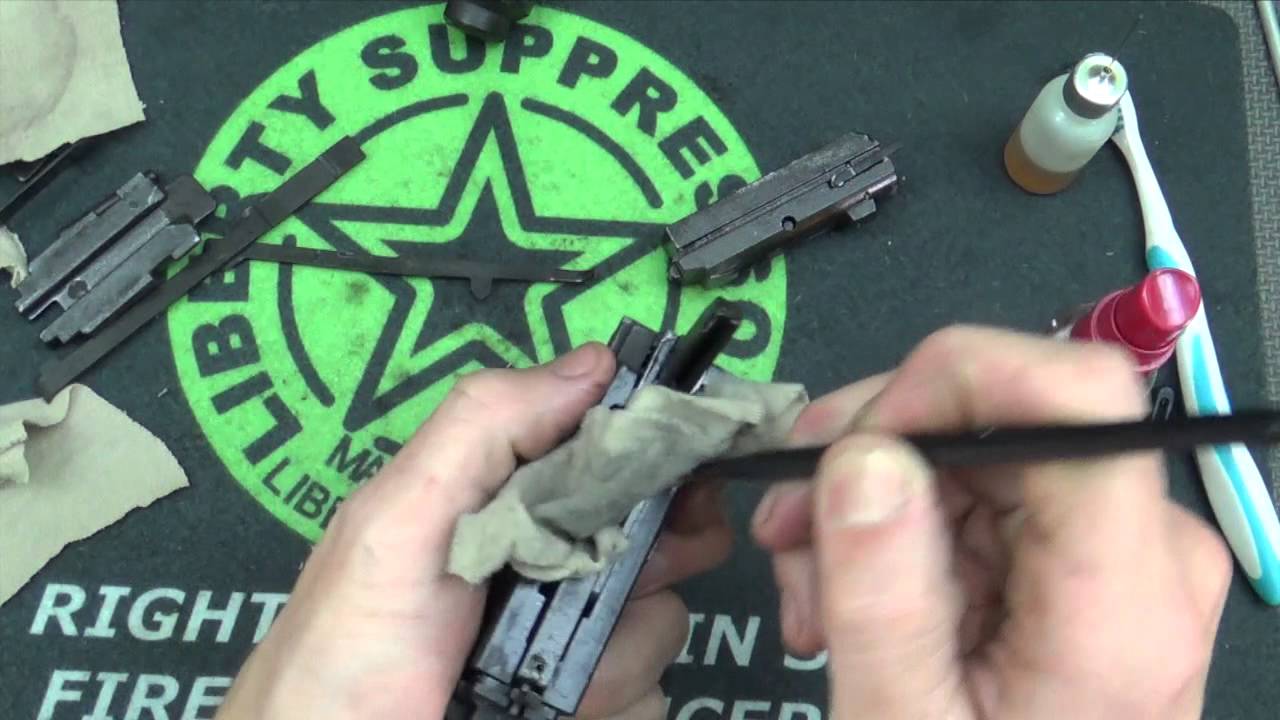 How To Clean & Lubricate A Mossberg 590 & 500 Series Shotgun (HD) YouTube