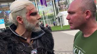 Witcher Geralt Cosplayer Trolled By Voice Actor