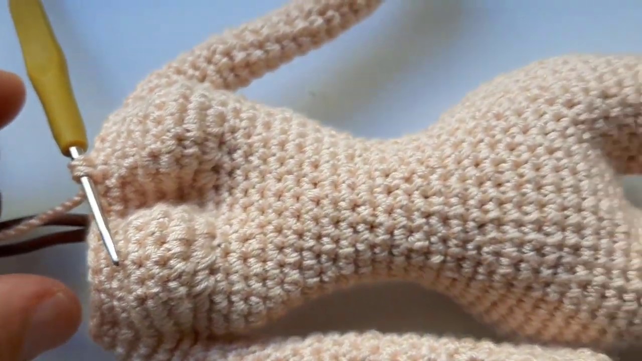 6 .GÖĞÜS TARİFİ UZUN BACAKLI BARBİE