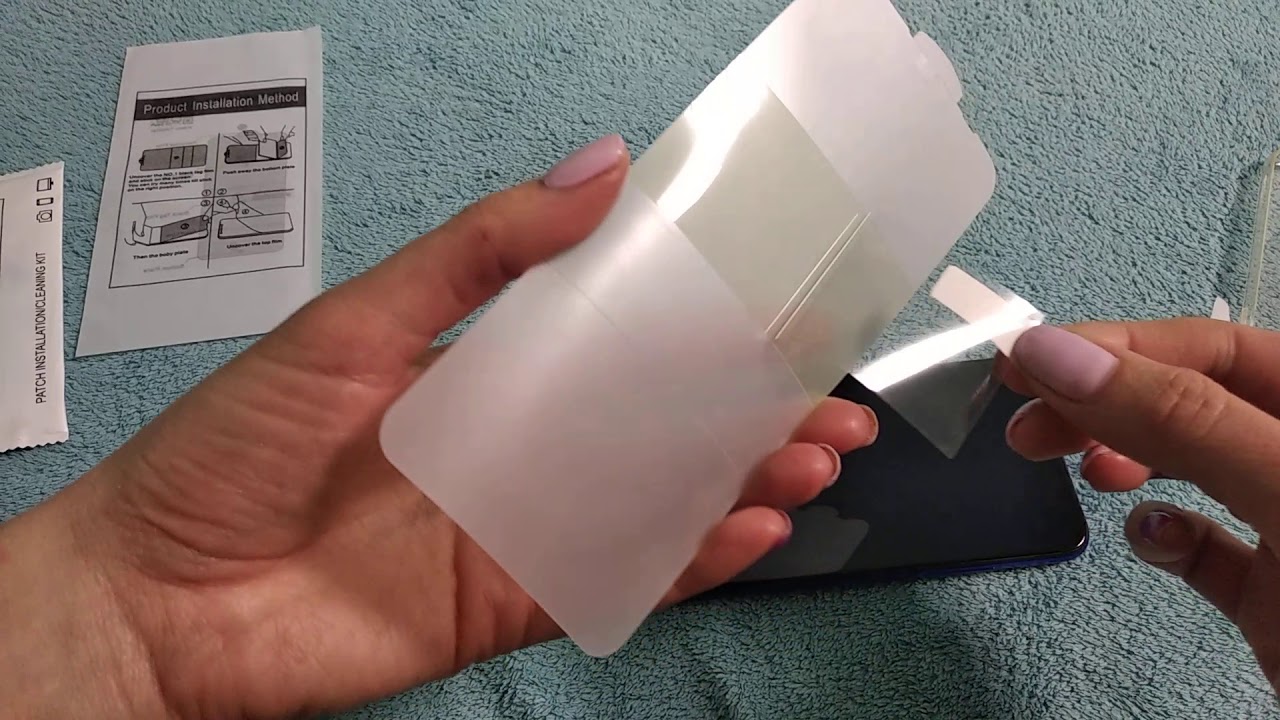 Гидрогелевая пленка на телефон как правильно. Xiaomi 13 Pro пленка гидрогелевая. Наклеить пленку. Наклеивание плёнки. Пленка на телефон.