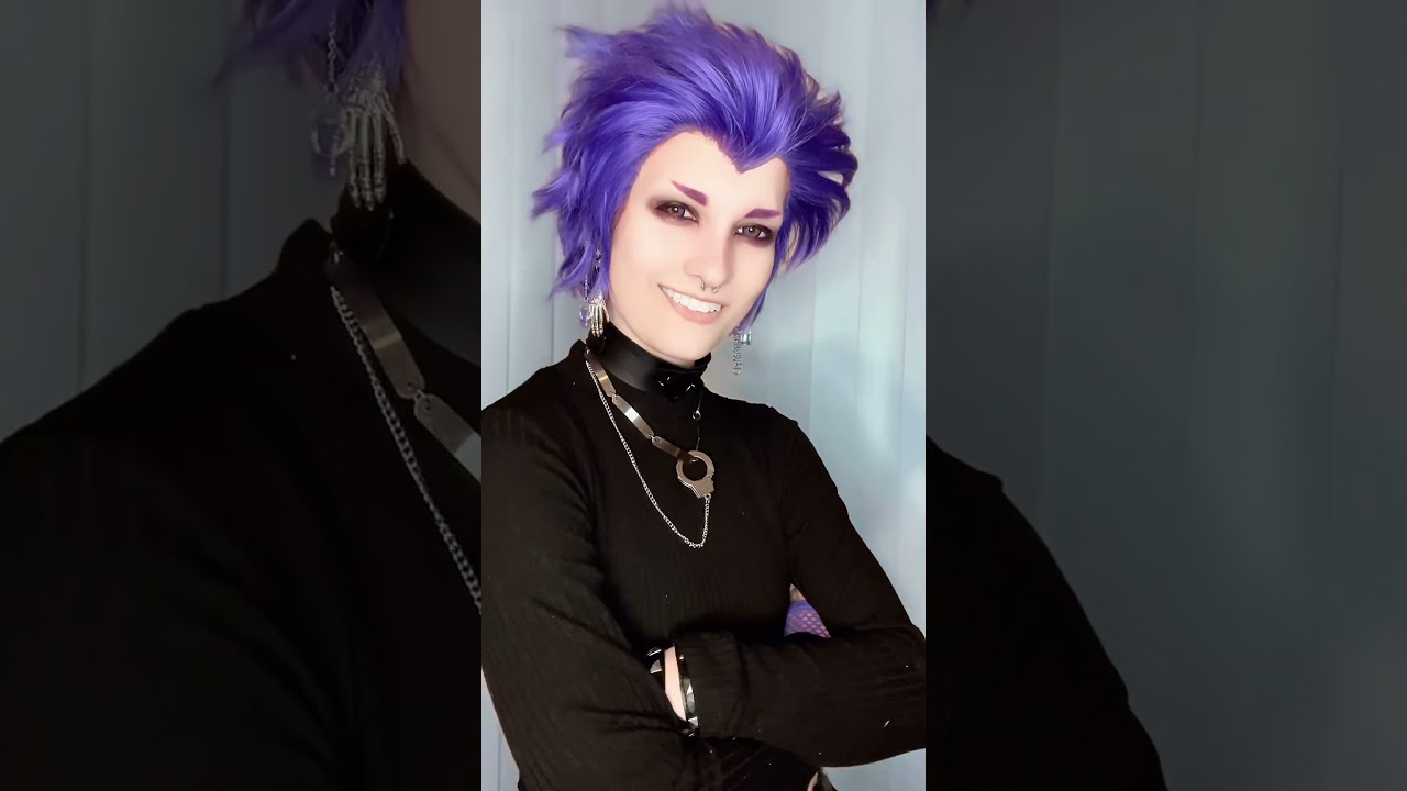 Denki completed a dare… uhhh (ShinKami Cosplay)
