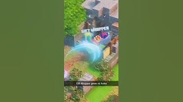 Gift Wrapper in Minecraft Dungeons gives Zero Fucks as I attempt to Destroy his Shop