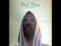 Isaac Hayes - Medley: Ike's Rap III / Your Love Is So Doggone Good