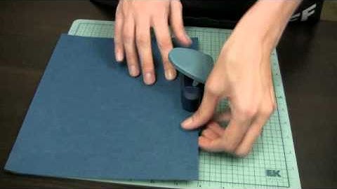 Fiskars - Leave It To Weaver Border Punch
