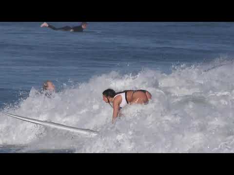 Видео: Кемпинг Doheny State Beach - на берегу океана в Дана-Пойнт, Калифорния
