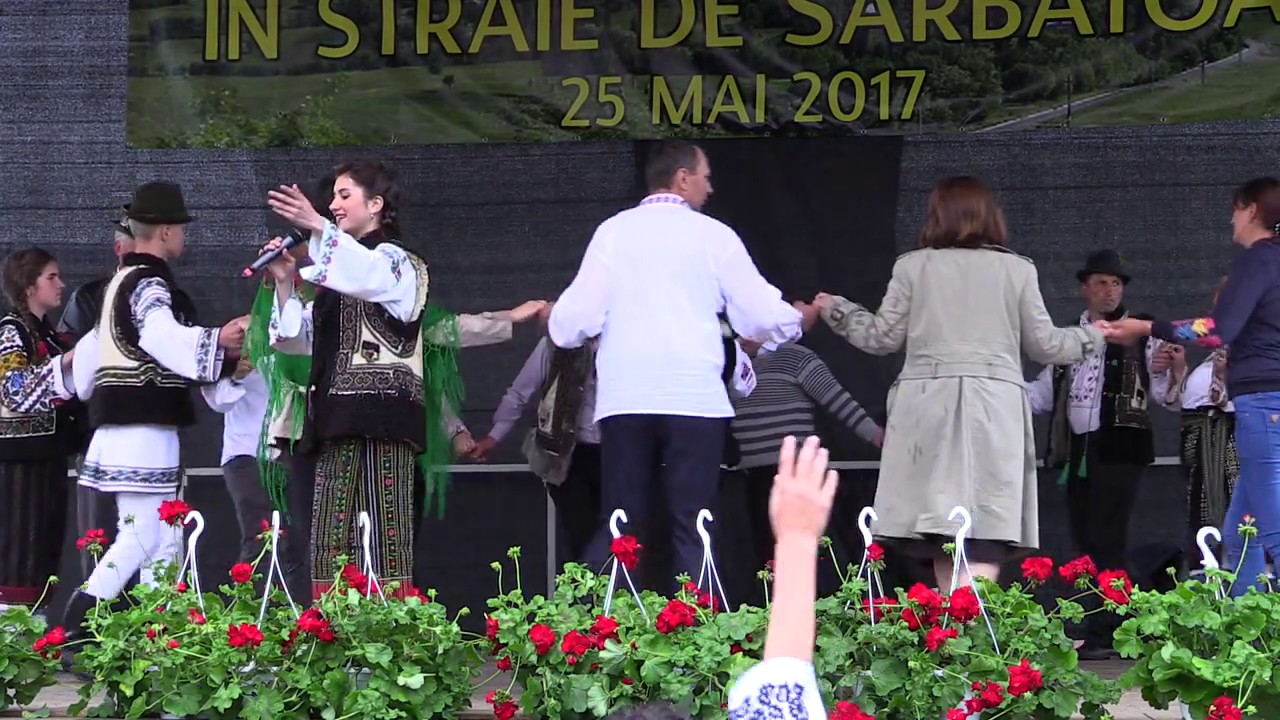 Cristina-Nicoleta Chichirita-Festival Horodniceni in straie de sarbatoare