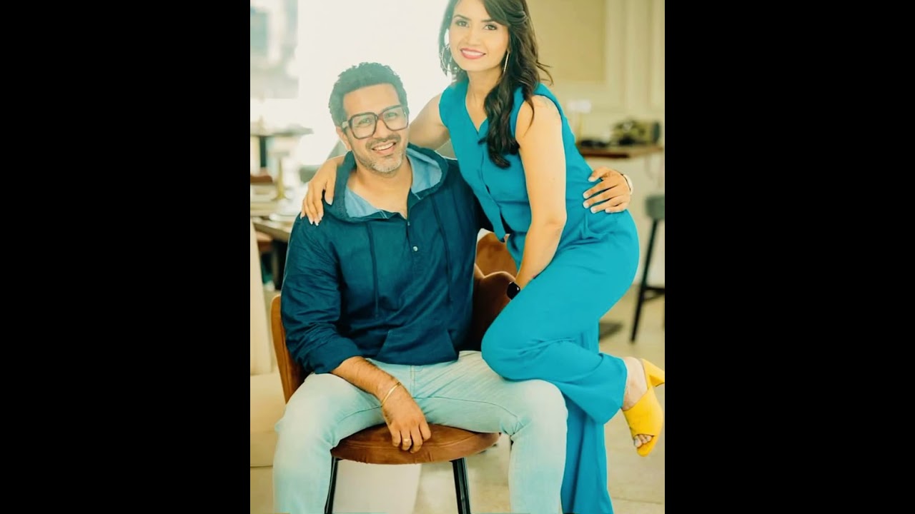 Rita reporter looking gorgeous with her husband 